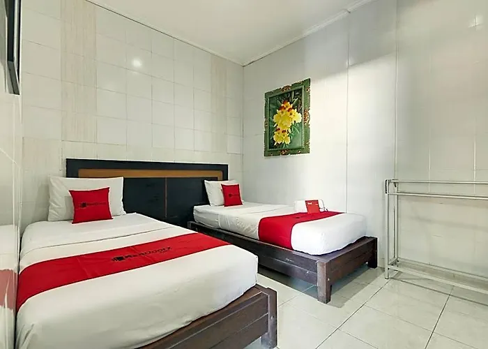 Reddoorz Near Stadion Kompyang Sujana Bali Guest house