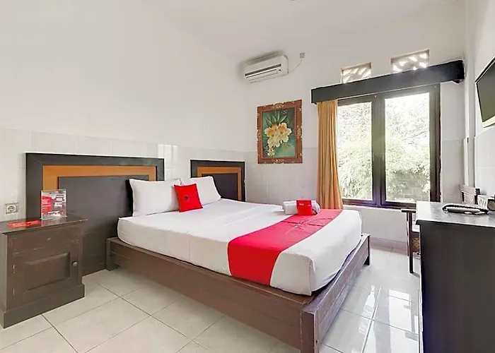 Reddoorz Near Stadion Kompyang Sujana Bali Guest house 2*